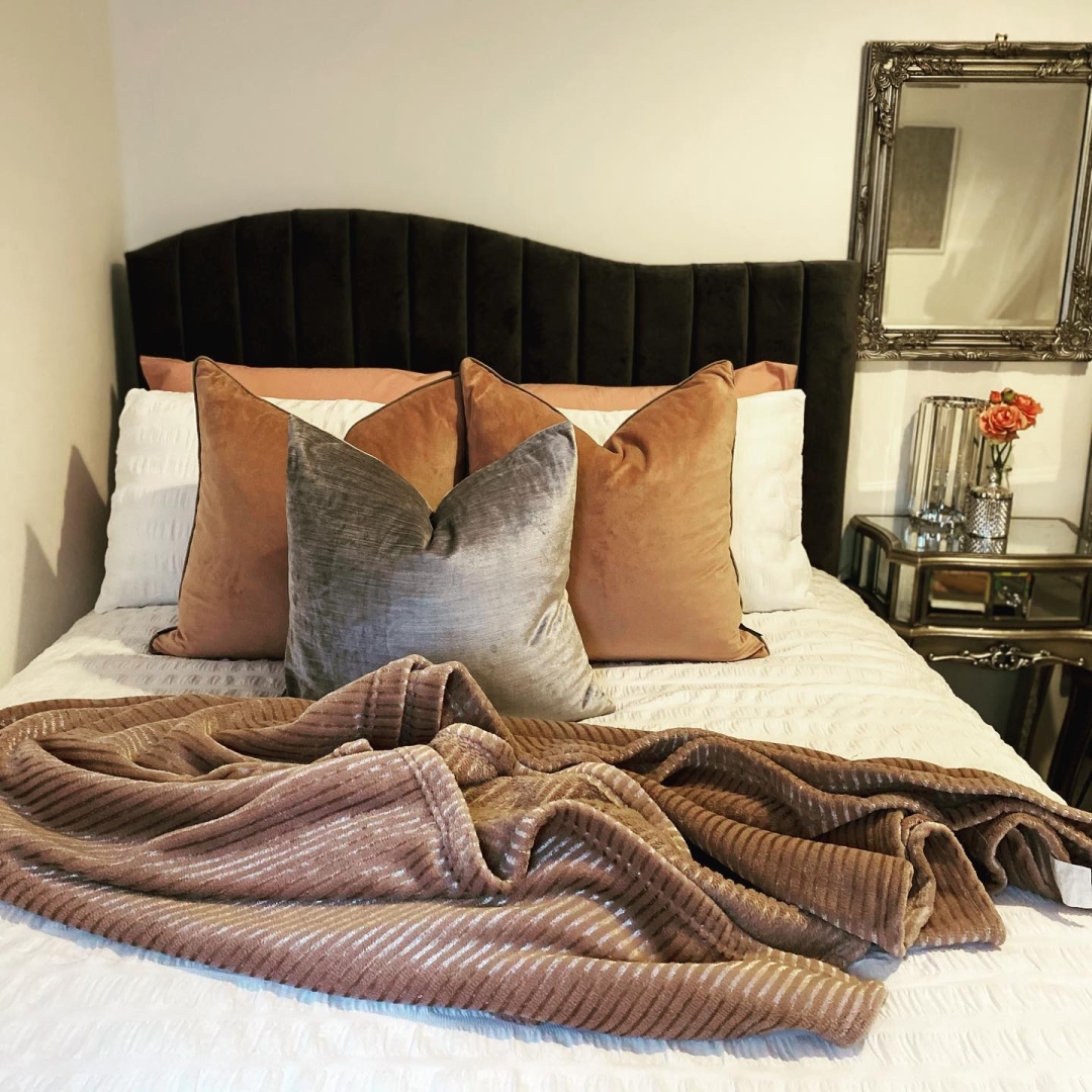 Louis Ottoman Bed Frame